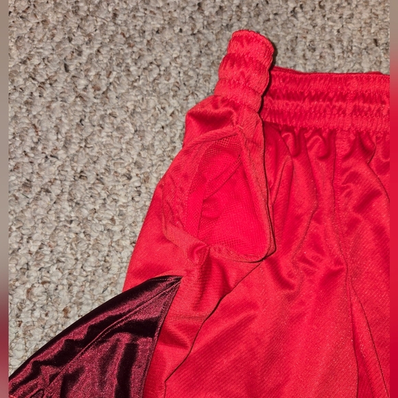 NWT NIKE Loose Fit Basketball Shorts Women's Size Small - Picture 4 of 8